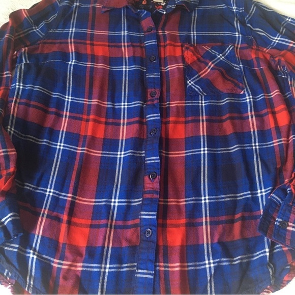 Womens Button Down Longsleeve Flannel Shirt - Picture 4 of 11